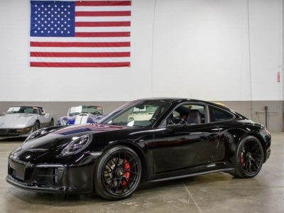 2017 Porsche 911 Carrera GTS