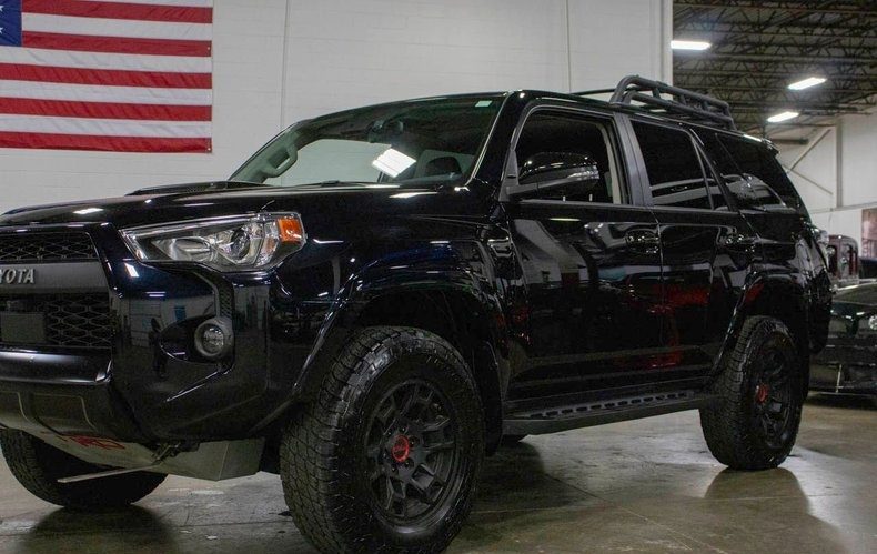 2023 Toyota 4Runner — photo 1 of 12